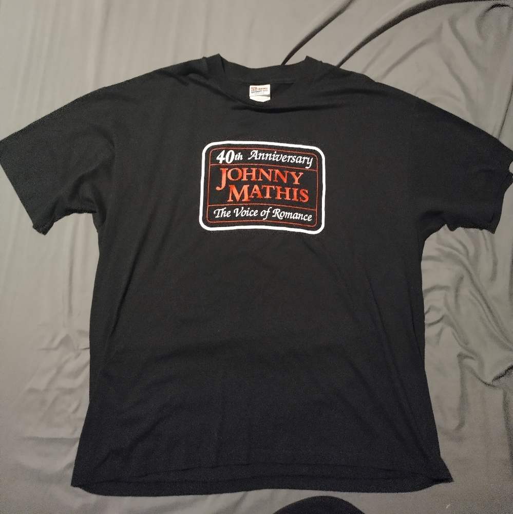 johnny mathis single stitch 40th anniversary voice of romance shirt XL